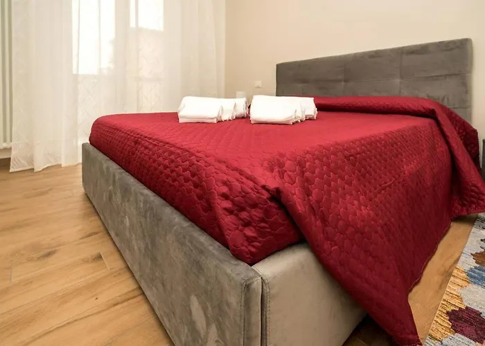 Apartment Gold Sweet *